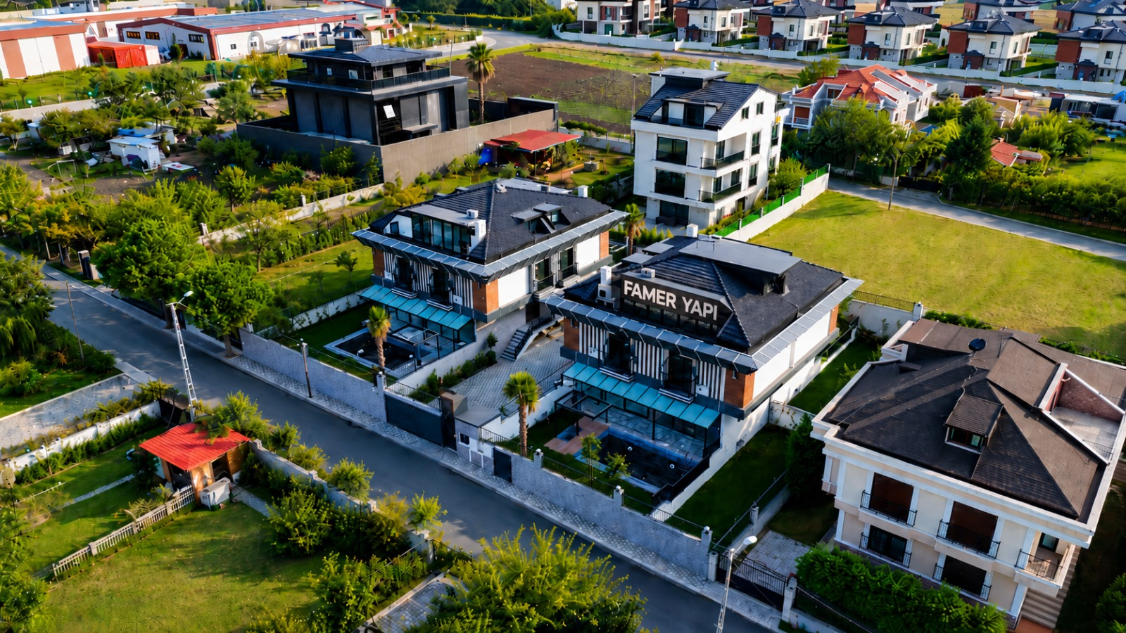 Famer Yapı Beylikdüzü villa projesi — havadan görünüm